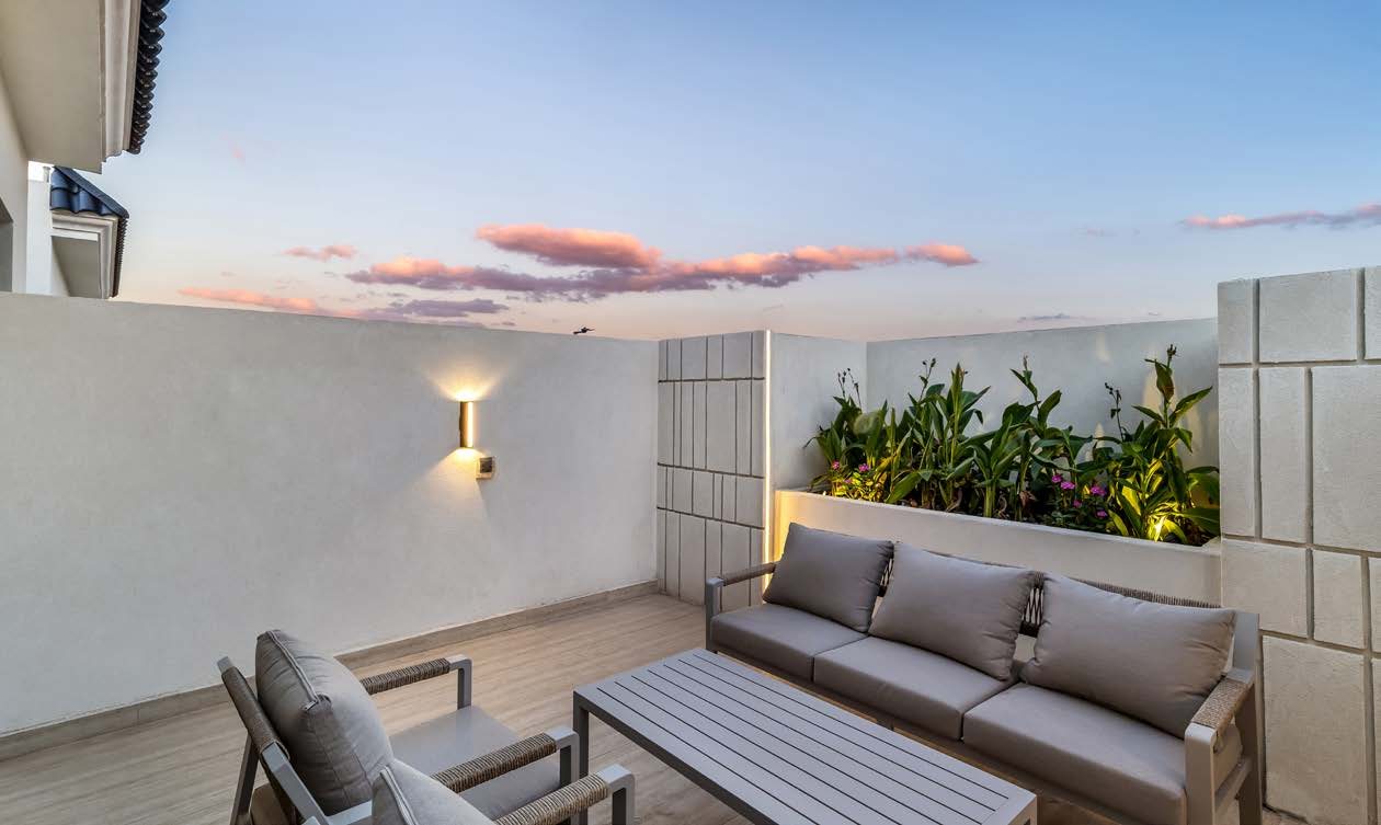 A private, screened terrace